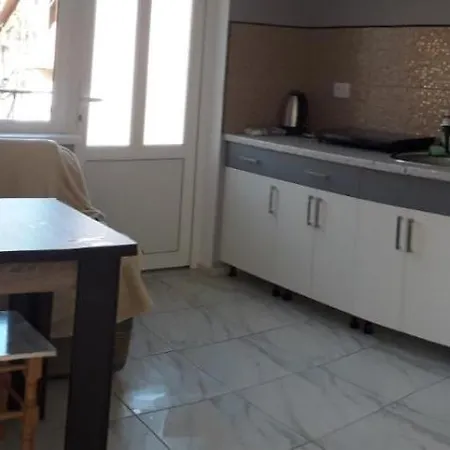 U Dida Viktora Yaremche