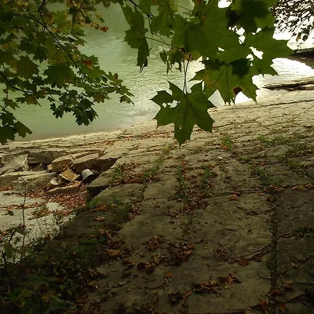 U Dida Viktora Πανσιόν 3*